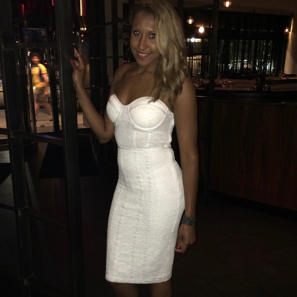 BEBE LACE CORSET DRESS